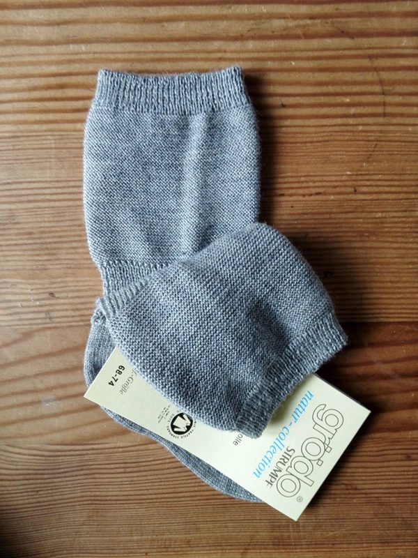 Babystrumpa i 100% ekologisk merinoull - Grå - Grödo