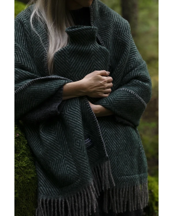 Varmvattenflaska 2 liter - Ullöverdrag - Lapuan Kankurit - Grå/Grön