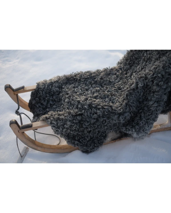 EKO-skinn - Vegetabiliskt garvat lammskinn från Gotlandsfår - 104 cm