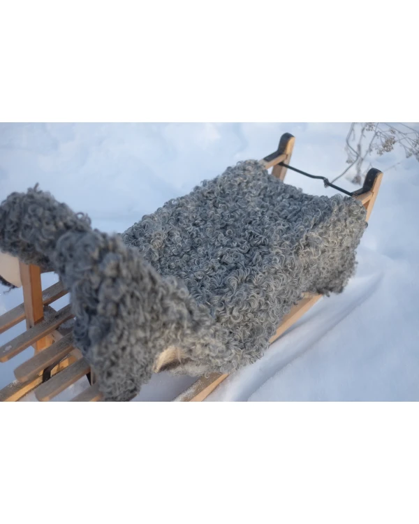 EKO-skinn - Vegetabiliskt garvat lammskinn från Gotlandsfår - 108 cm