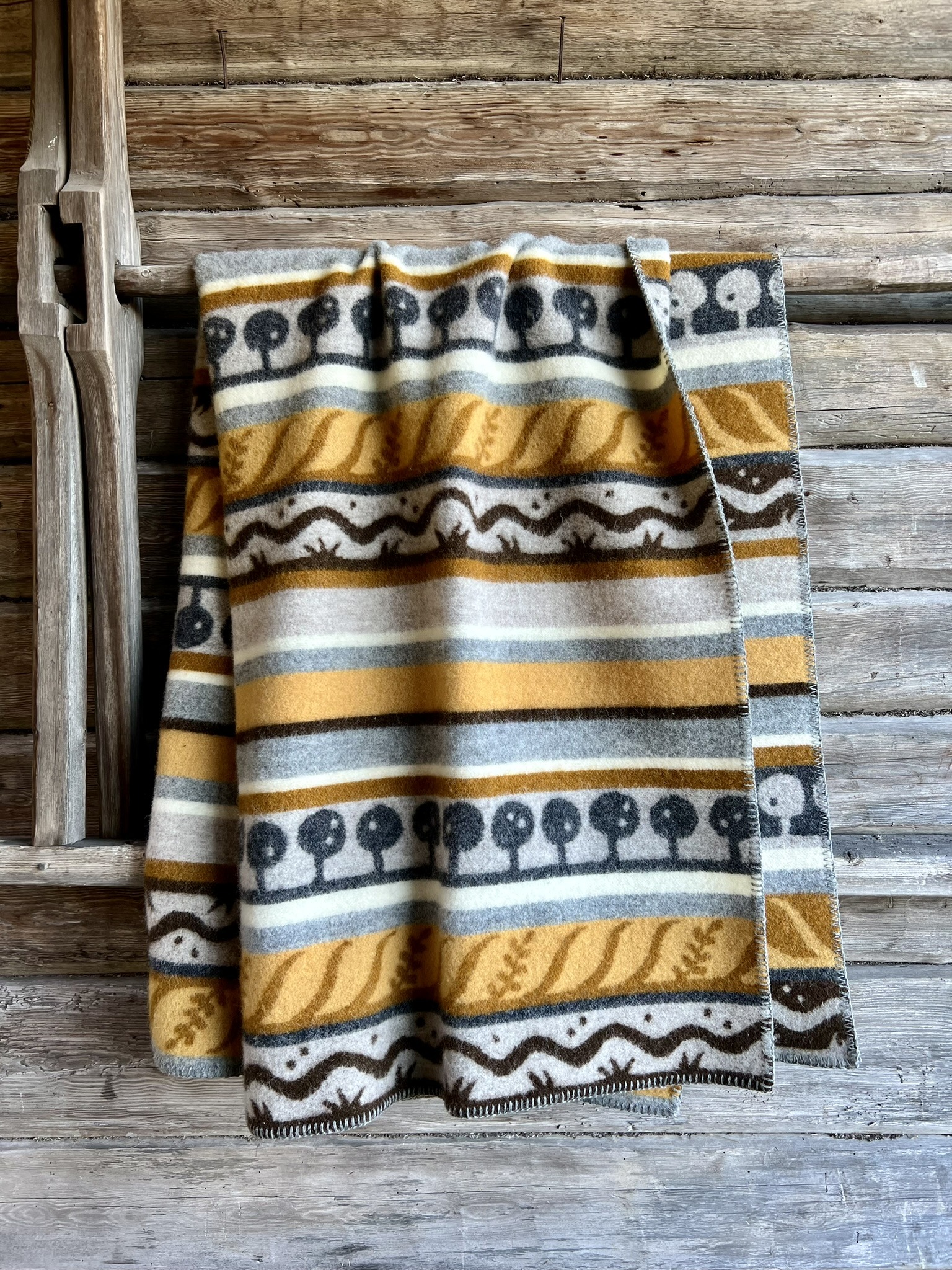 Ullfilt ÖSTERLEN – HÖST – 100 % ekologisk lammull – Kerstin Landström Design