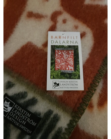 Alternativ vy av Barnfilt DALARNA - Röd - 100 % norsk ekologisk ull