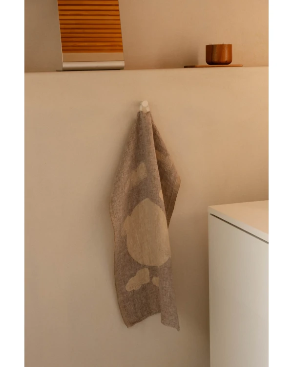 Alternativ vy av Linnehandduk i 100 % lin – 48 × 70 cm – HIETSU – brun & guld – Lapuan Kankurit
